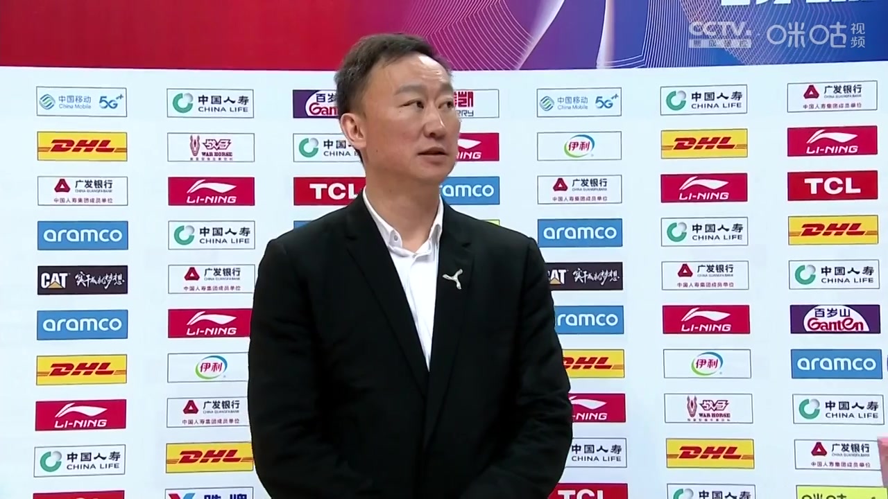 韩国阿德巴约！首尔FC球员进球后跑一整个球场，挑衅老东家球迷